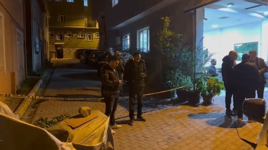 Yolda Yürürken Hedef Oldu Sokak Ortasında Kurşun Yağmuruna Tutuldu (4)