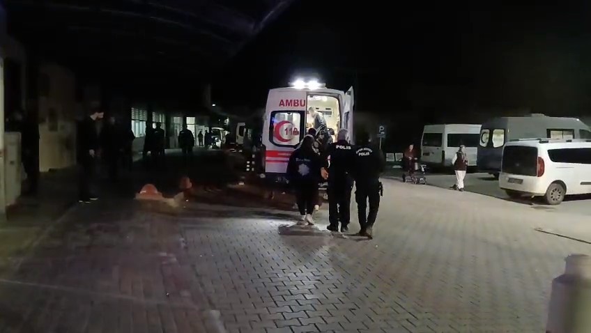 Zeytinlikte Kanlı Pusu Husumetli Olduğu Kişiyi Bıçaklayıp Kaçtı (3)