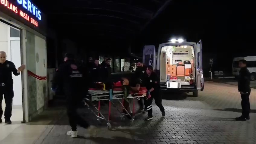 Zeytinlikte Kanlı Pusu Husumetli Olduğu Kişiyi Bıçaklayıp Kaçtı (5)