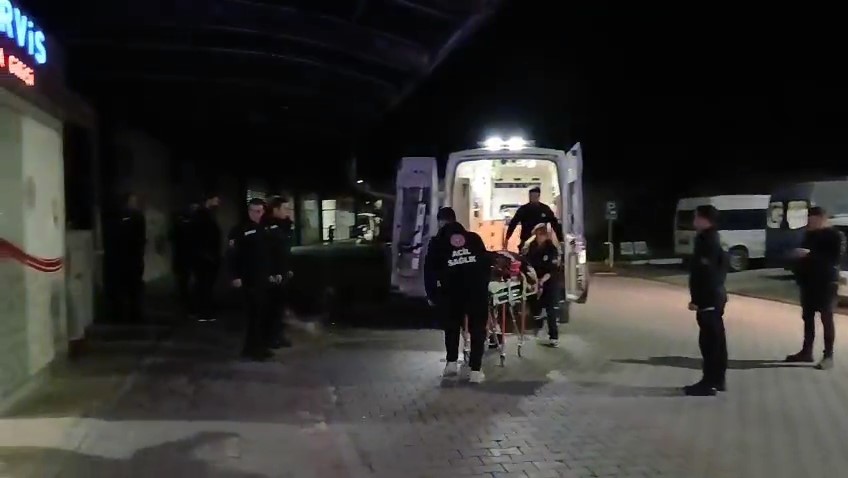 Zeytinlikte Kanlı Pusu Husumetli Olduğu Kişiyi Bıçaklayıp Kaçtı (6)