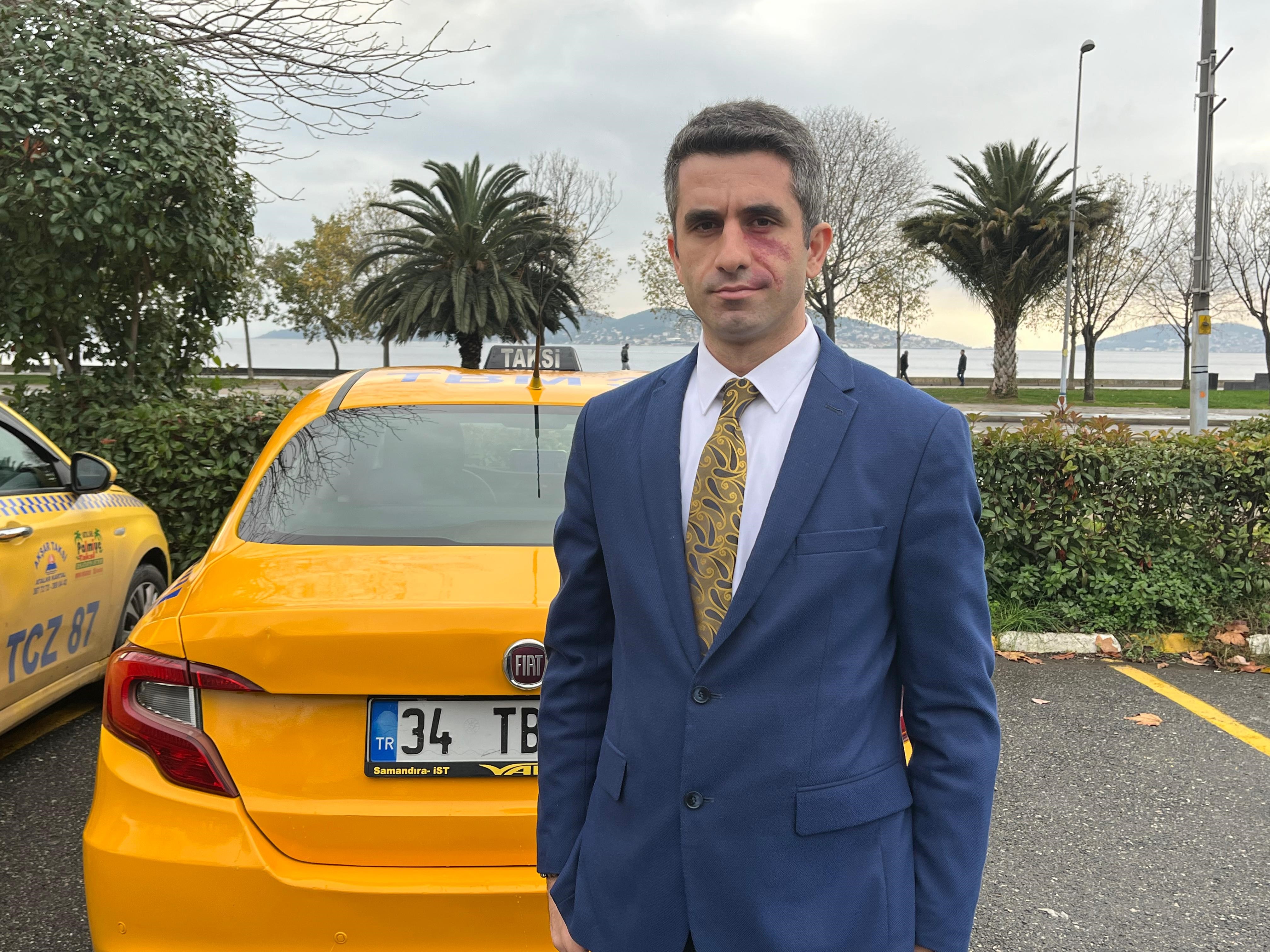 10 Yillik Kariyerini Sildi Bogazici Mezunu Taksicinin Ilginc Hikayesi (1)