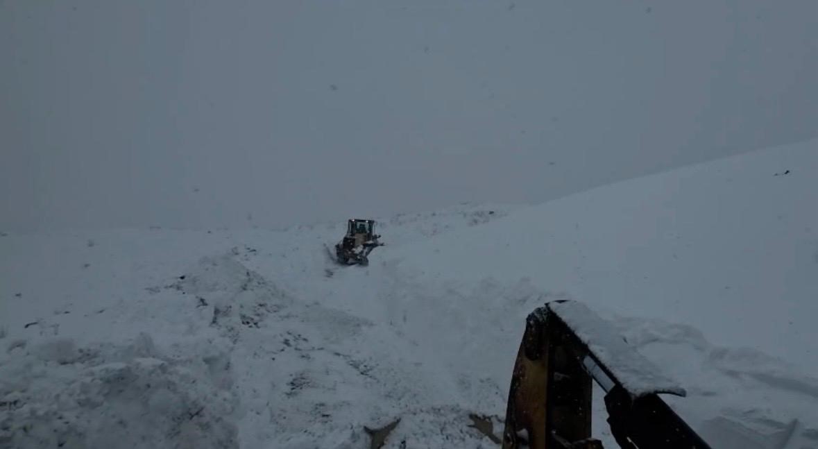 2 Bin 300 Rakımda Çığ Felaketi 3 Çobandan Haber Alınamıyor (4)