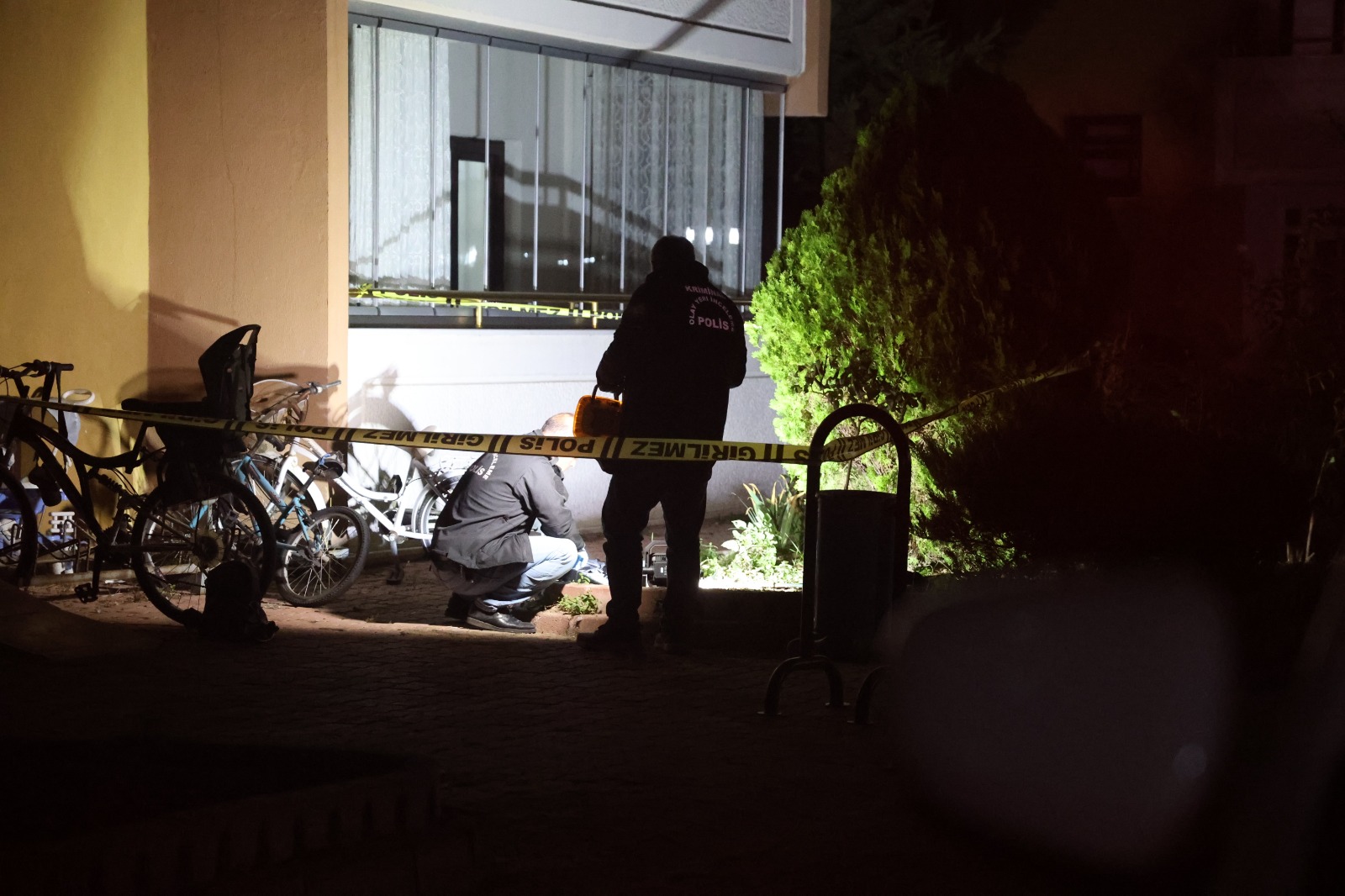 22 Bıçak Darbesiyle Öldürmüştü ‘Kolumda Ebru Yazıyor’ Savunması Kendini Kurtaramadı (2)-1