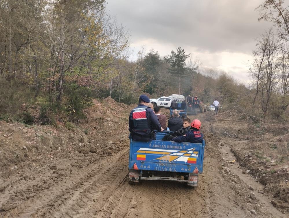 30 Metrelik Dususten Sag Kurtuldu Muhtar Hastanede Tedavi Altinda (4)