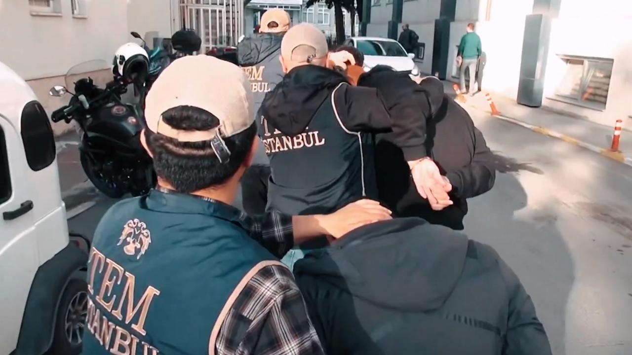 33 Ilde Deasa Kiskac Manisanin Da Aralarinda Oldugu Operasyonda 233 Gozalti (2)