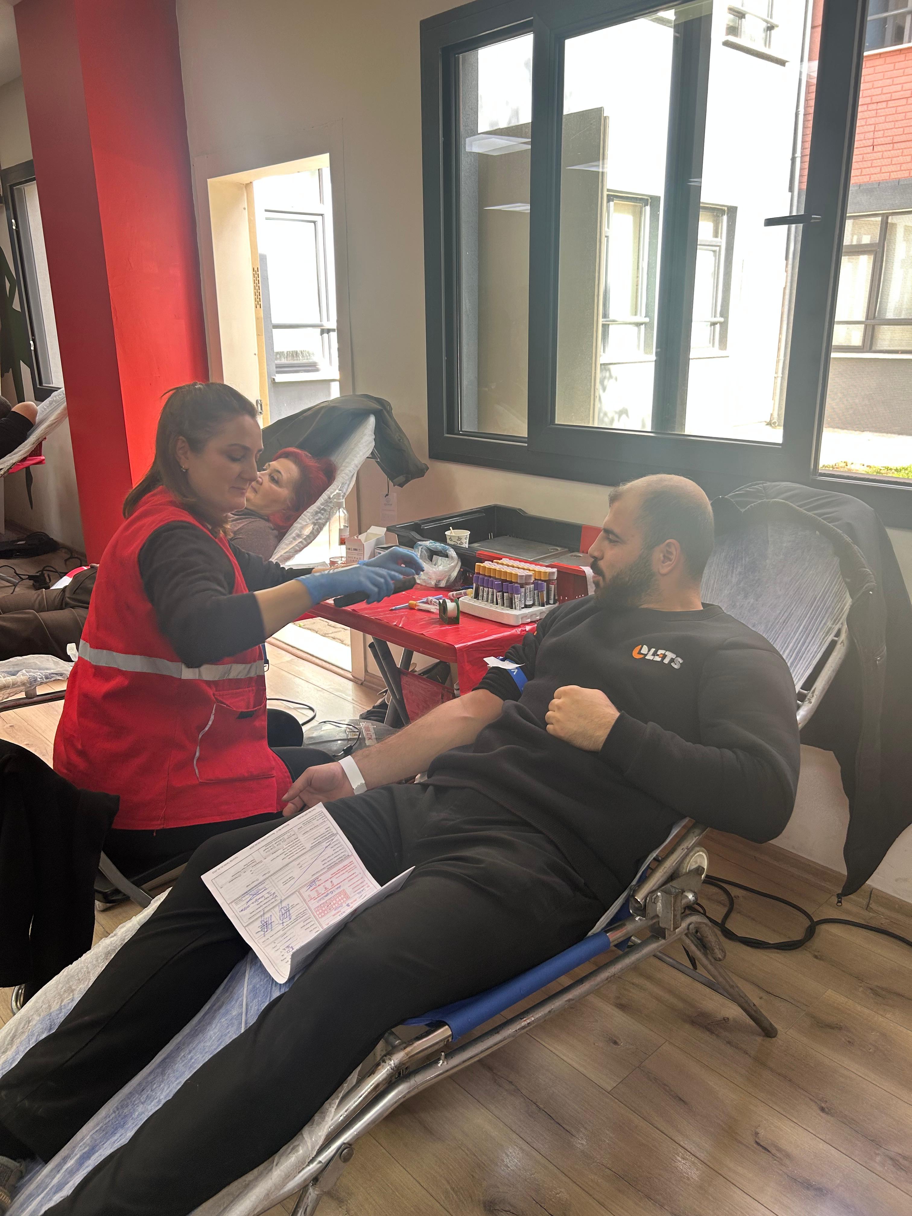 37919497 9509 47C1 8332 Ec228Fbd7C47