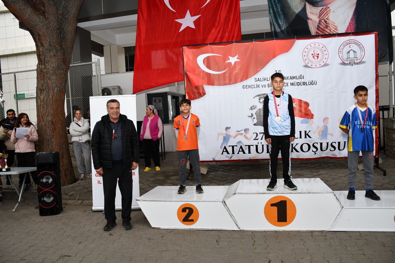 503534B9 Ec65 4A1C B267 B854C6Ed4253