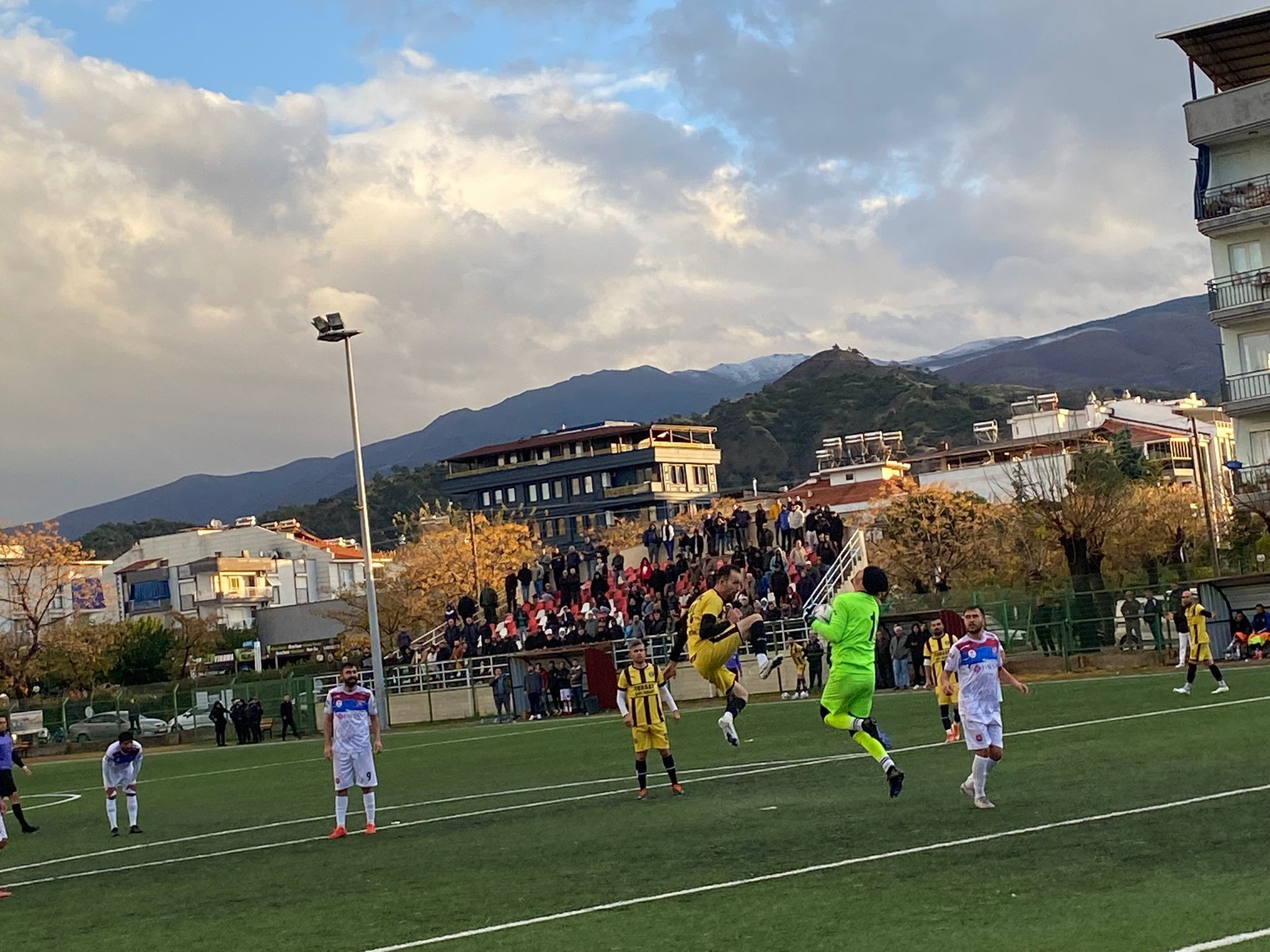 590221406 1431643642301481 4774198628184974609 N