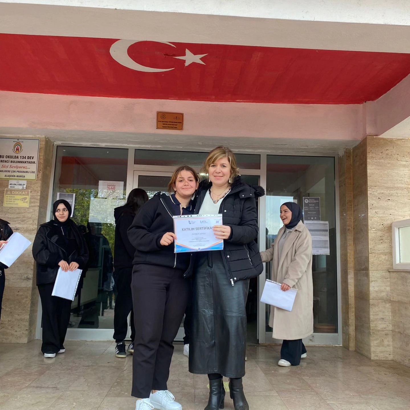 594450614 122285548940513893 6772906750706172397 N