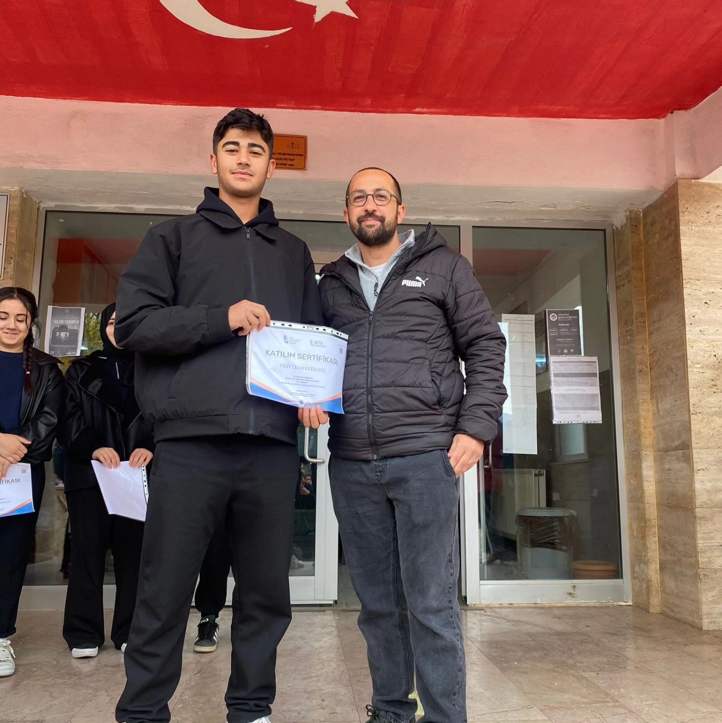 594984057 122285548952513893 936490039944047635 N