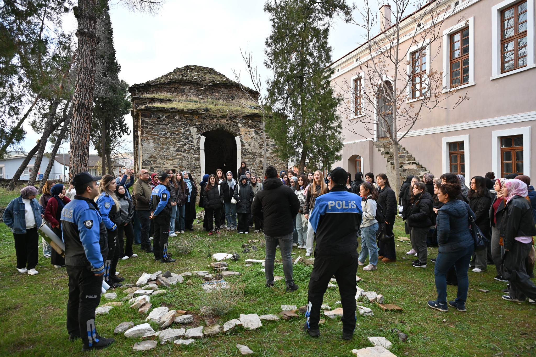 599394511 1296379592529806 4585361308283050951 N