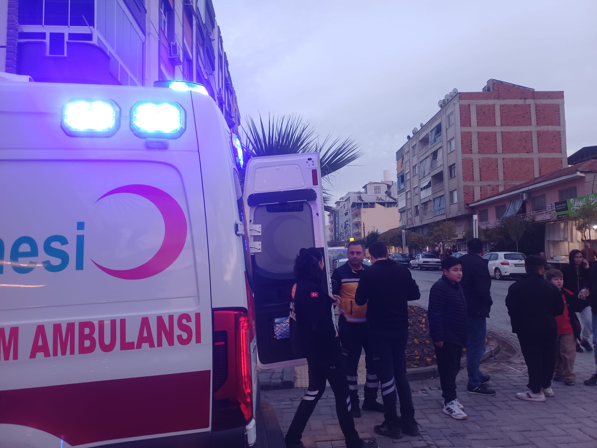 79F2Ab0E 0B50 4169 931E E54282272C3D