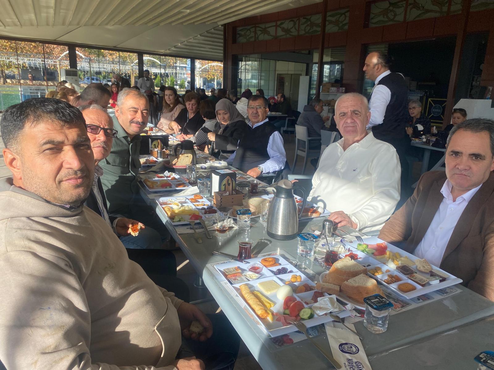 8E428D88 645A 4321 9185 7Dd2122F3177