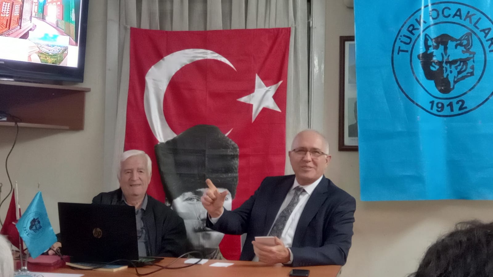 99D4621B 2Bad 4A17 B847 Ed73Bfad80E3