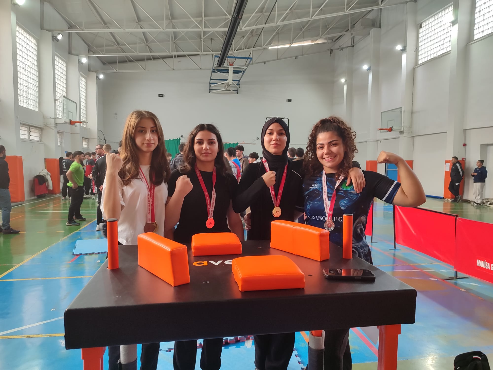 Abc18557 21Cc 4D05 90D7 F49830Cd40Af