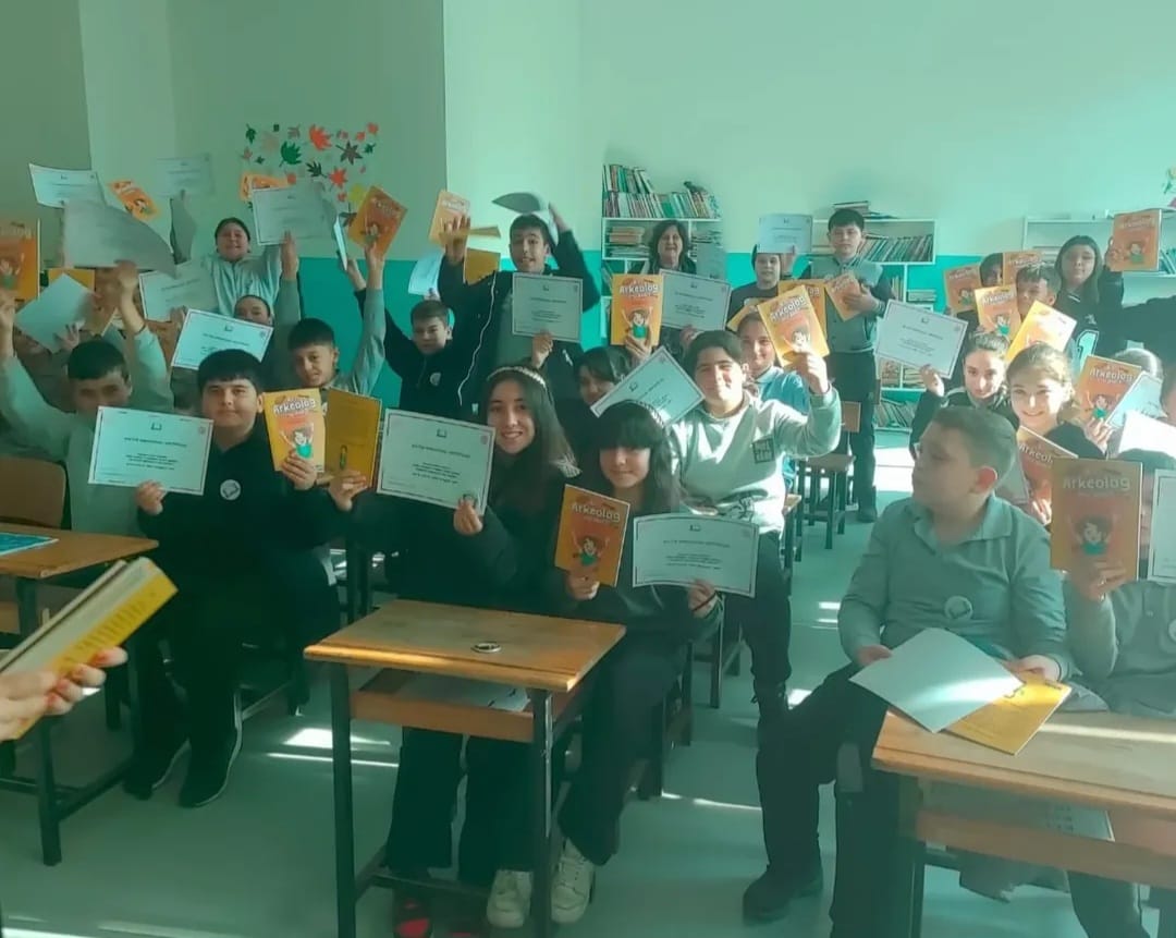 Akhisar Ve Bergama Muzelerinden Ortak Egitim Projesi (2)