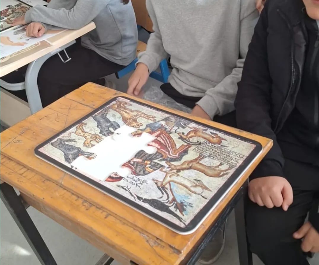 Akhisar Ve Bergama Muzelerinden Ortak Egitim Projesi (4)