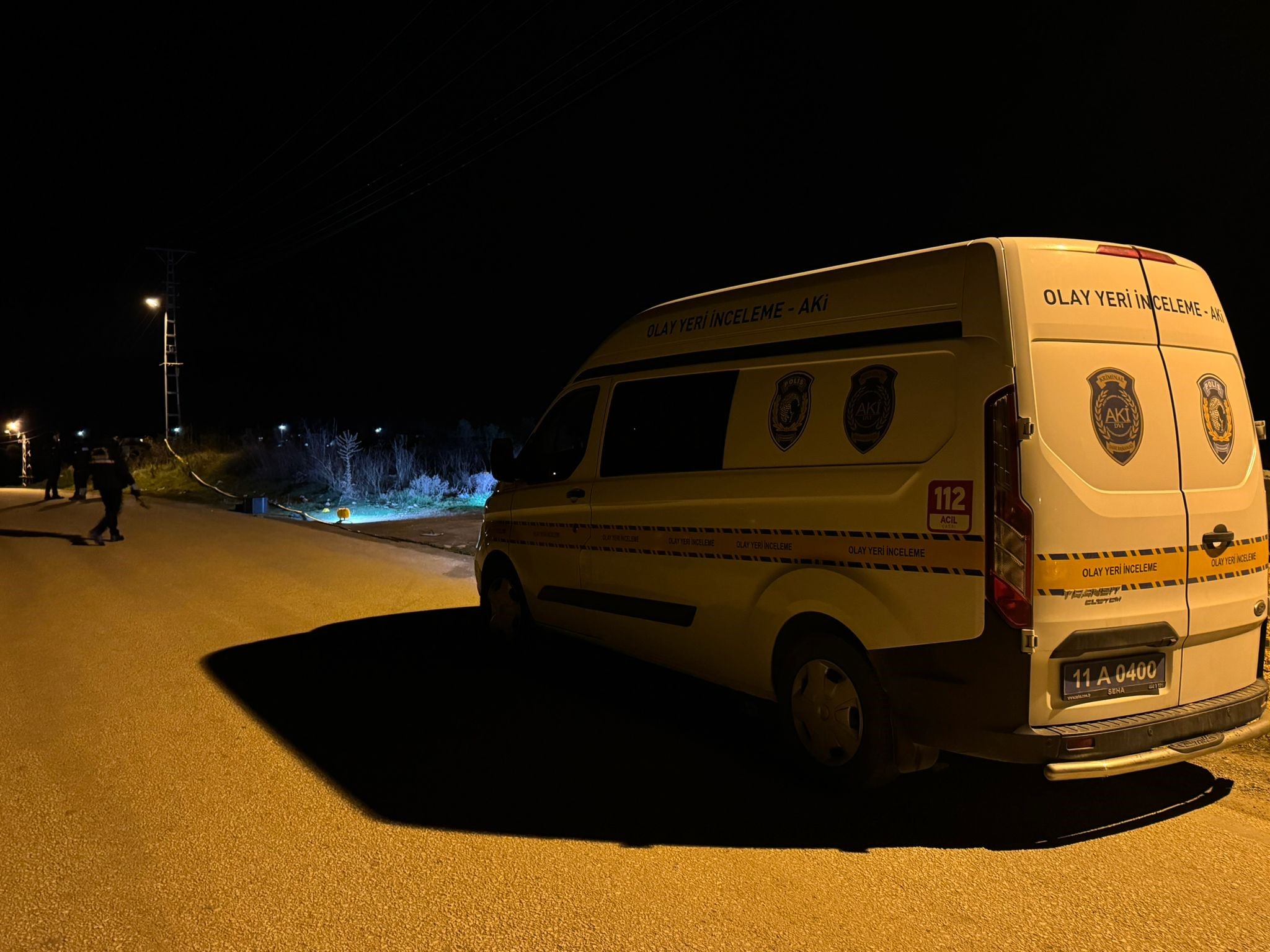 Akşam Saatlerinde Korkunç Manzara Yol Kenarında Ceset Bulundu (4)