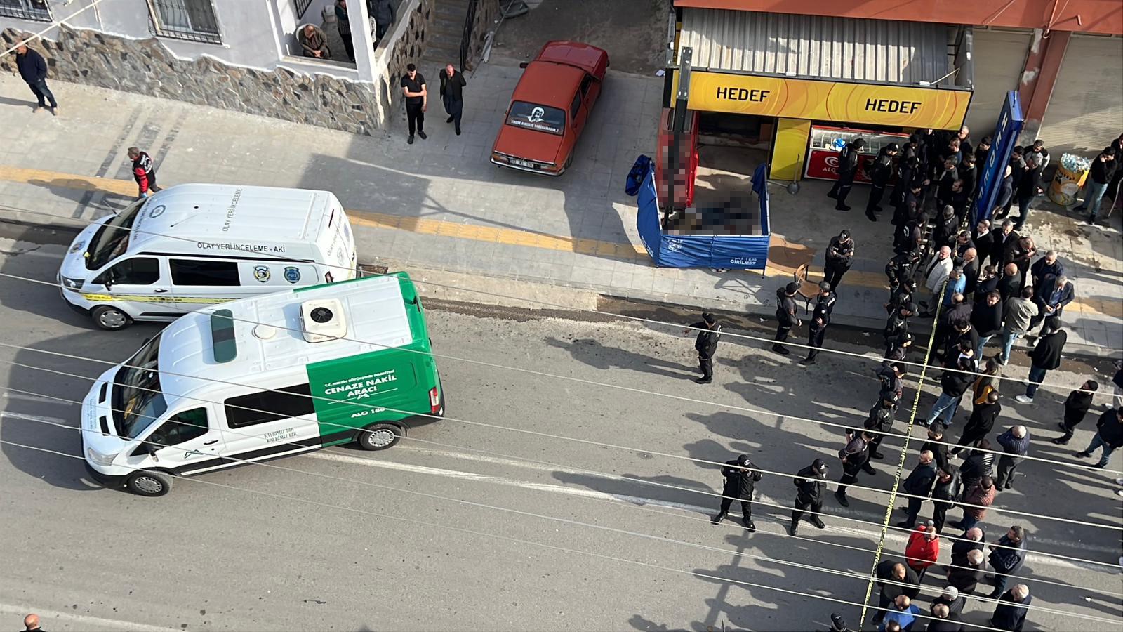 Anne Ve Oğlunu Öldürdü! Ardından Ücretsiz Içki Vermedi Diye Büfeciyi De Öldürüp Taksiyle Kaçtı! (8)
