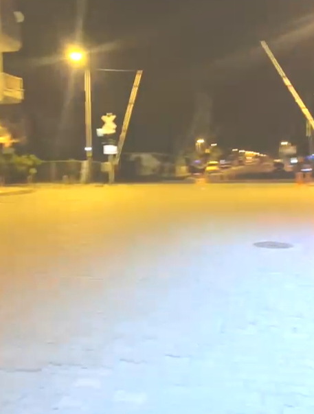 ‘Araç Trafiği Nedeniyle Kavşak Istiyoruz’