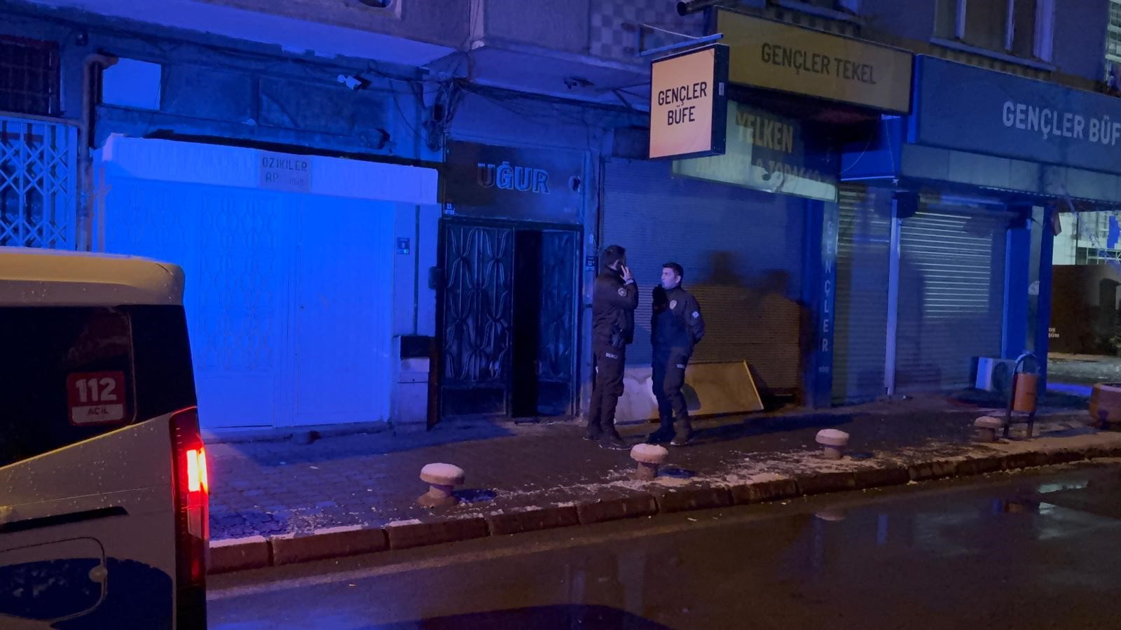 Arkadaşları Fark Etti! Kıraathanede Yaşayan Adam Ölü Bulundu (7)