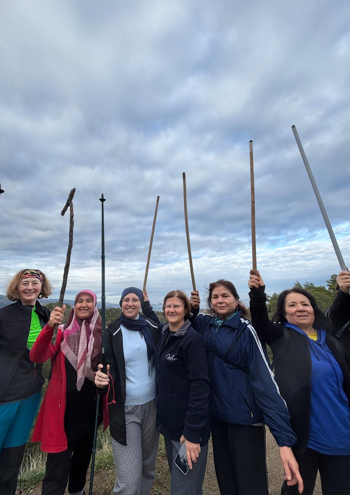 Aslı Wellness Sağlıklı Yaşam Grubu’ndan Karaağaç’ta 10 Kilometrelik Yürüyüş (5)