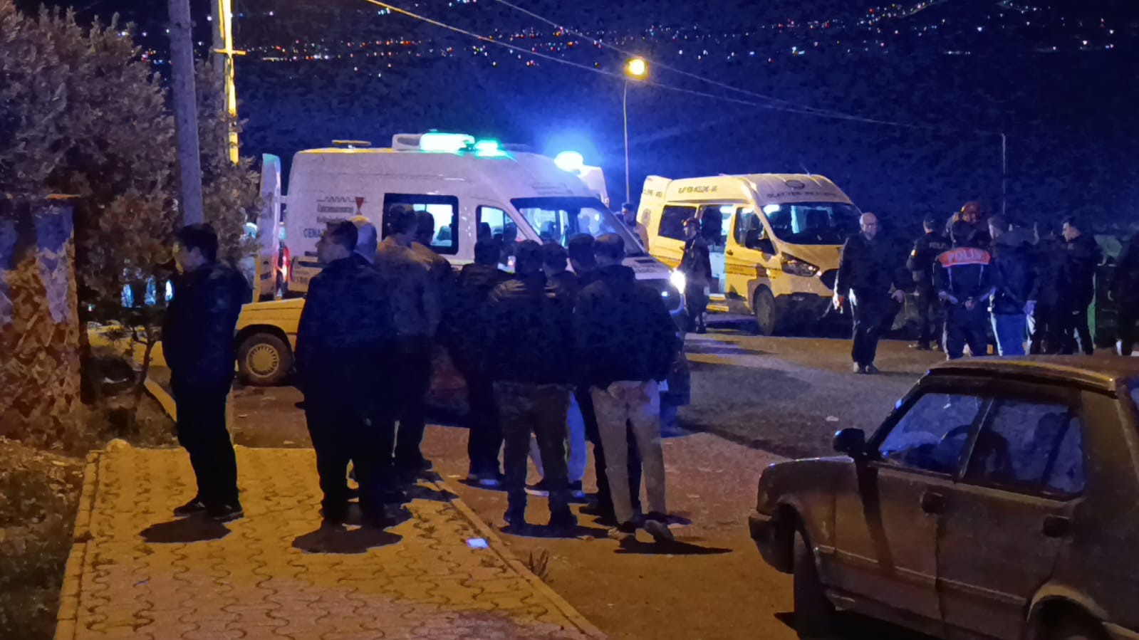 Bir Ayrılık Daha Cinayetle Bitti Eski Sevgili Kurşun Yağdırdı, Genç Kadın Hayatını Kaybetti (4)