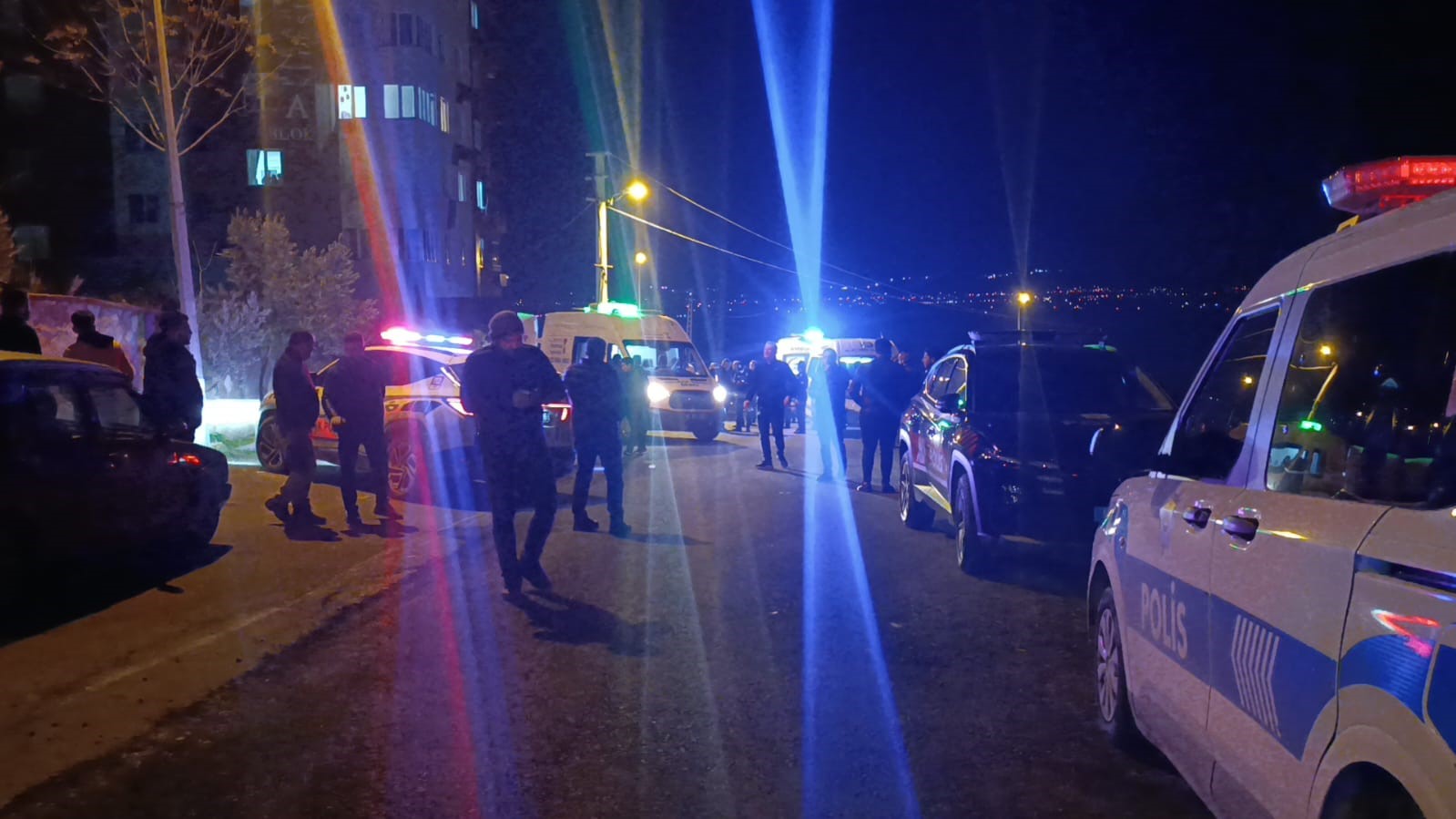 Bir Ayrılık Daha Cinayetle Bitti Eski Sevgili Kurşun Yağdırdı, Genç Kadın Hayatını Kaybetti (5)