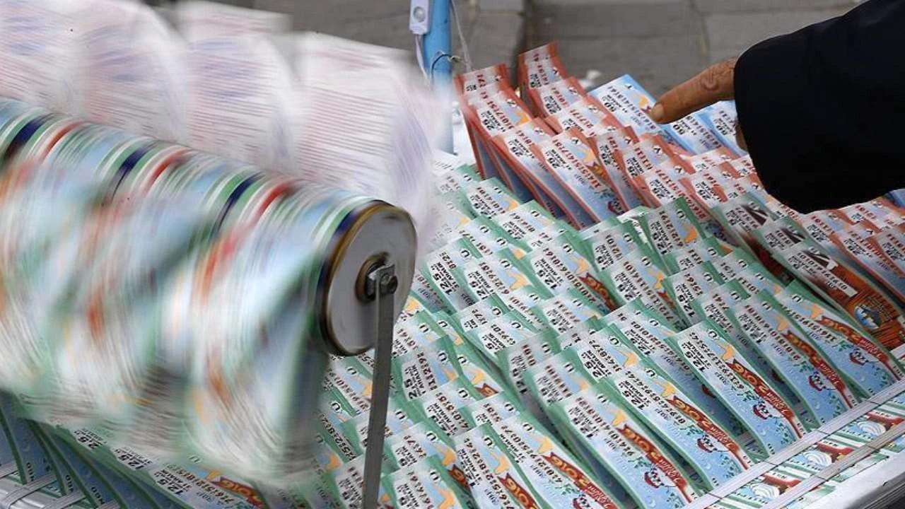 Bu Parayla Ilçe Kuruluyor Yılbaşı Ikramiyesinin Aylık Getirisine Inanamayacaksınız! (1)