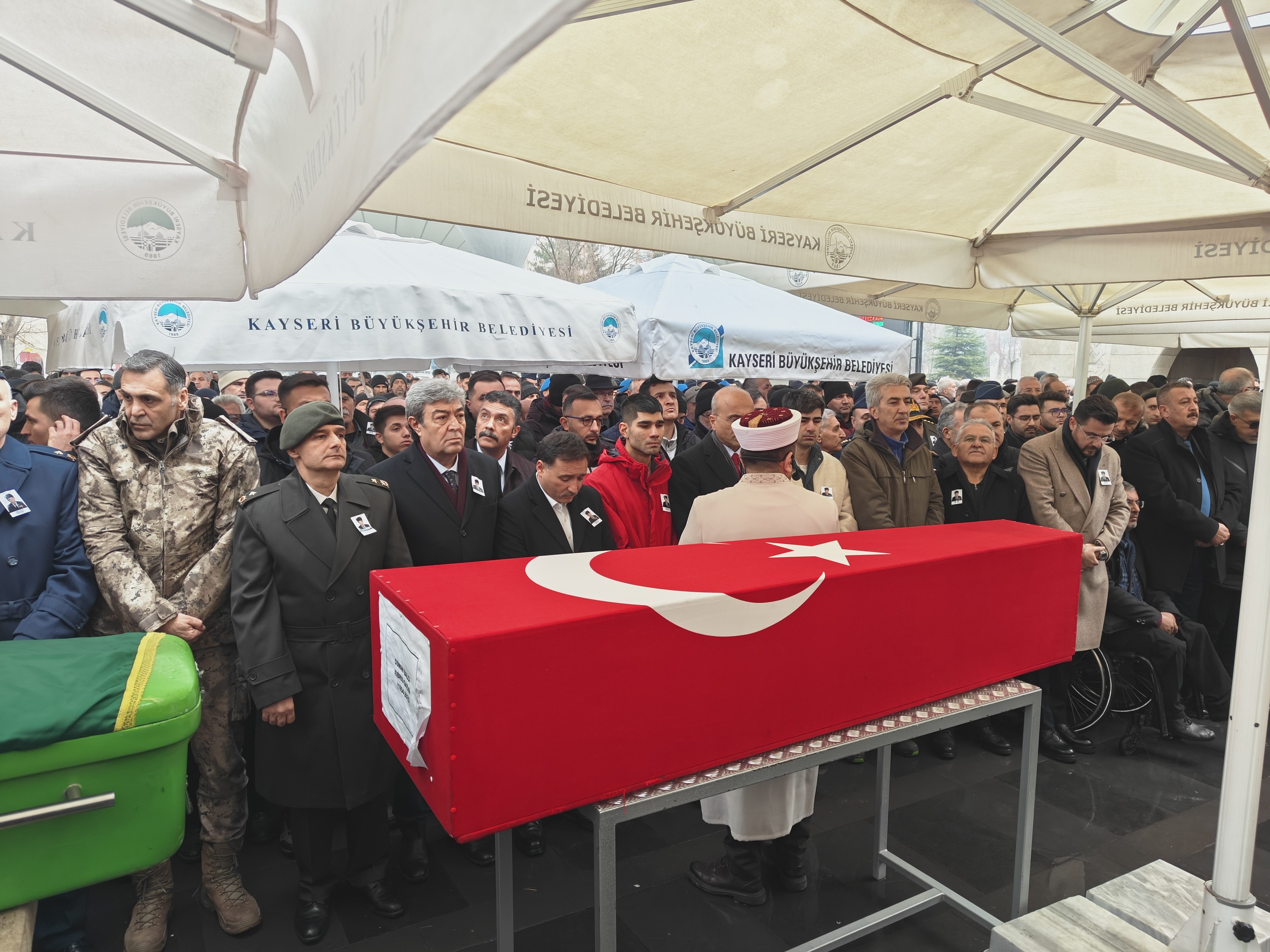 Cami Çıkışında Otomobil Çarptı Kıbrıs Gazisi Osman Balcı Son Yolculuğuna Uğurlandı (5)