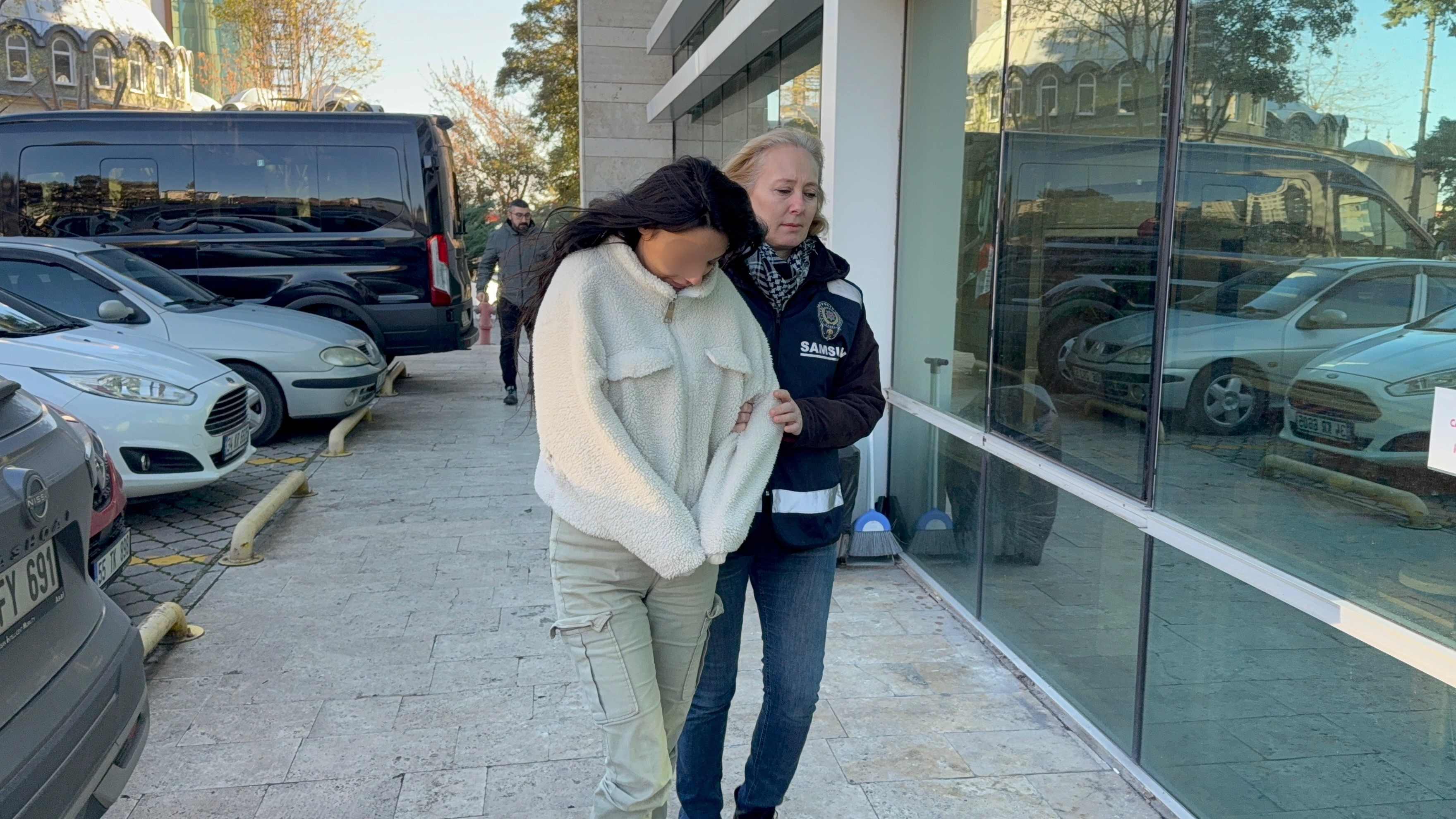 Cami Kirip Girdiler Sucu Soguga Attilar Pes Dedirten Hirsizlik Olayi (3)