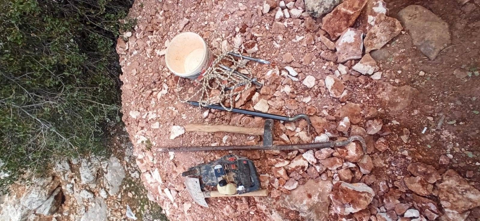 Define Avcilarina Sucustu Jandarma Kaziya Baskin Yapti (3)