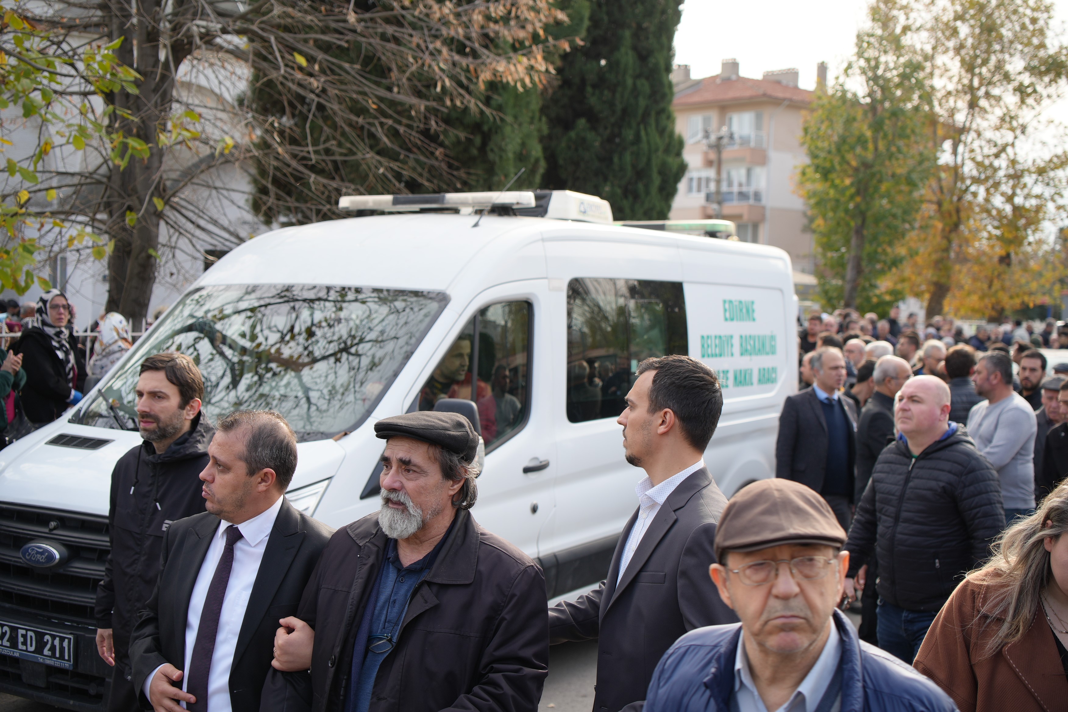 Dekanın Odasından Düşen Avukat Hayatını Kaybetti Genç Anne Son Yolculuğuna Uğurlandı (5)