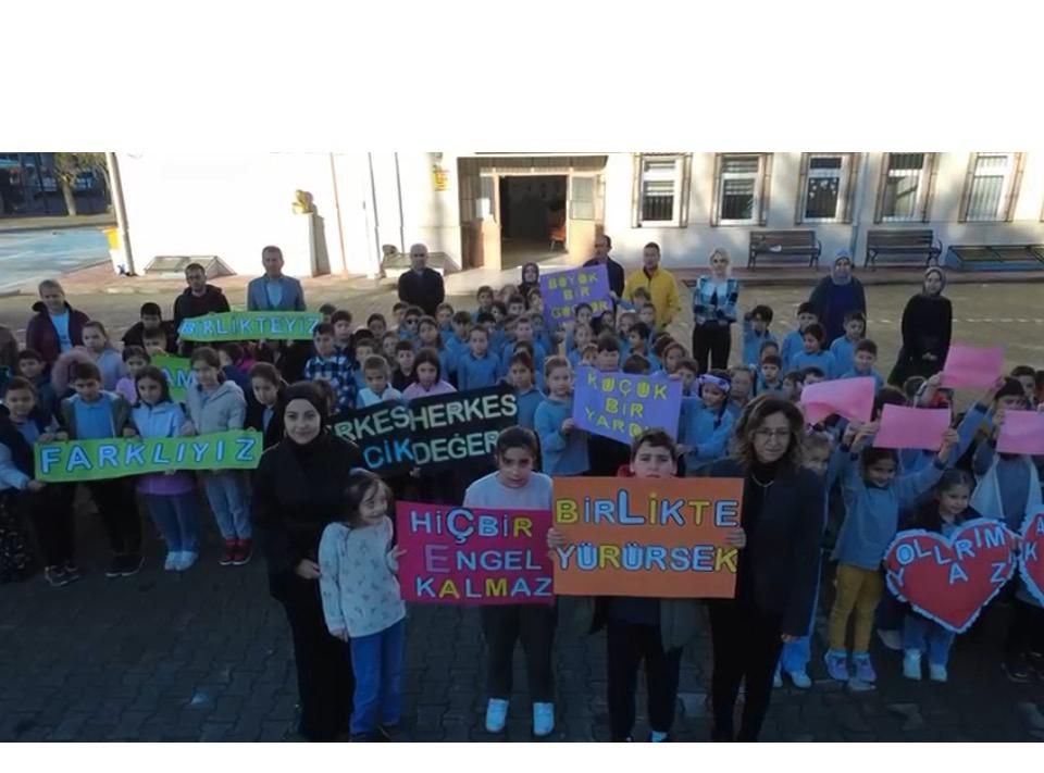 Demirci Ataturk Ilkokulunda Anlamli Etkinlik (5)