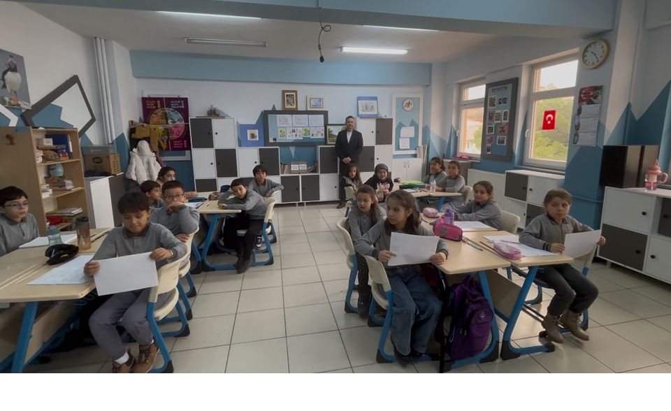 Demirci Ataturk Ilkokulunda Anlamli Etkinlik (8)