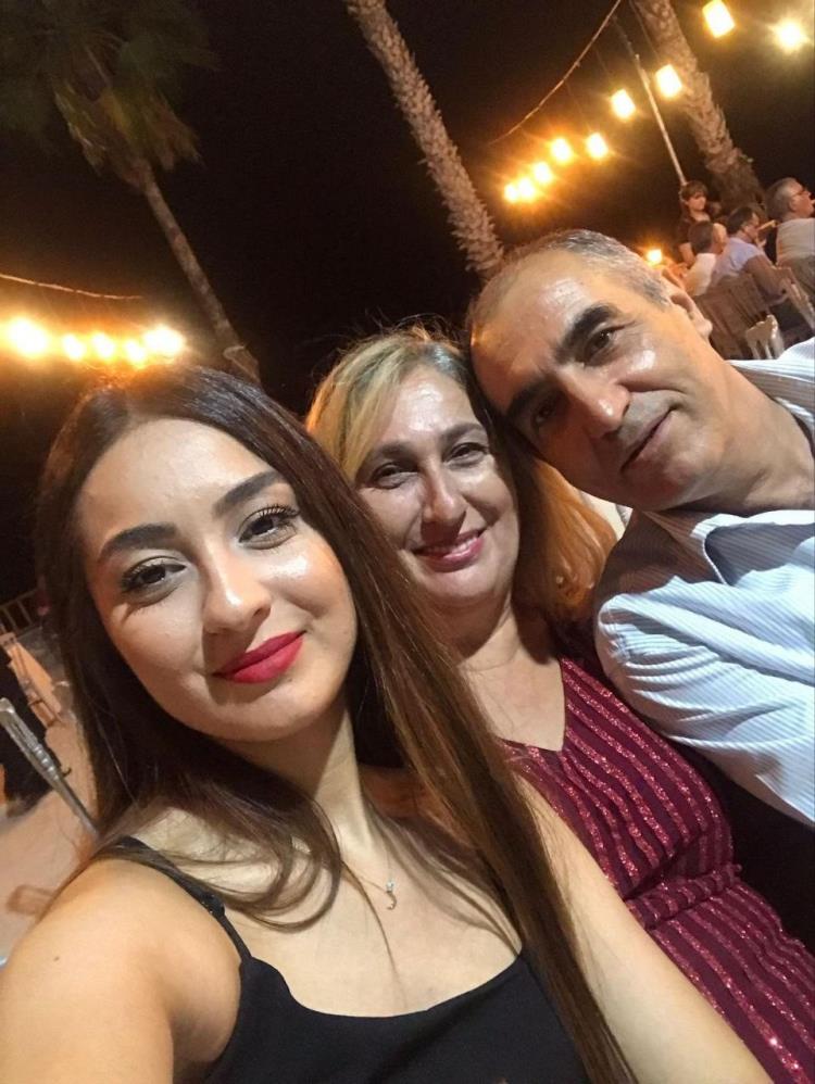 Enkazin Acisi Yetmedi Guvenin Cokusu Geldi Depremzedelerin Altinlarini Zimmetine Gecir (3)