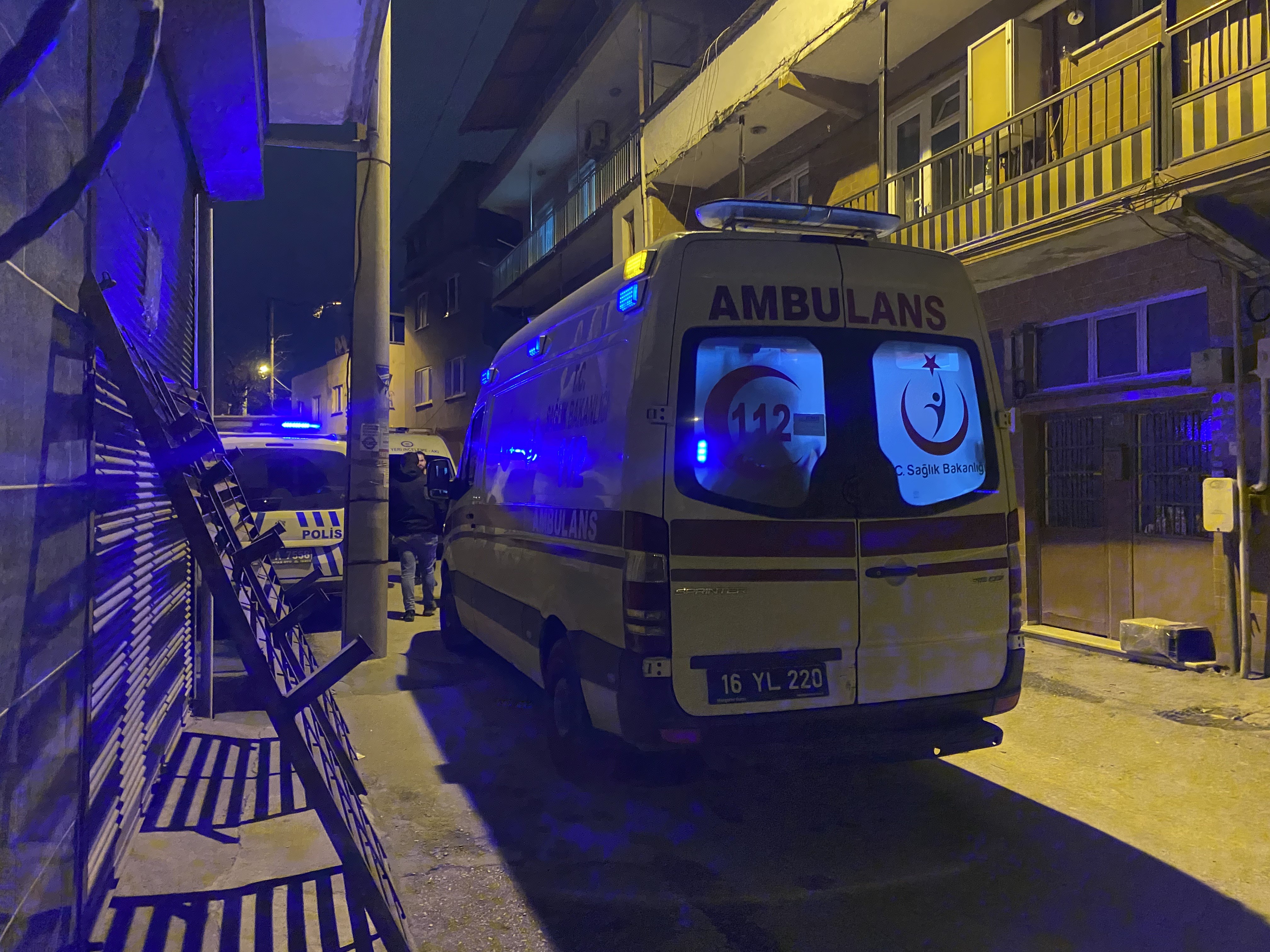 Evde Dehşet Anları Oğul, Babasını Bıçakladı (4)