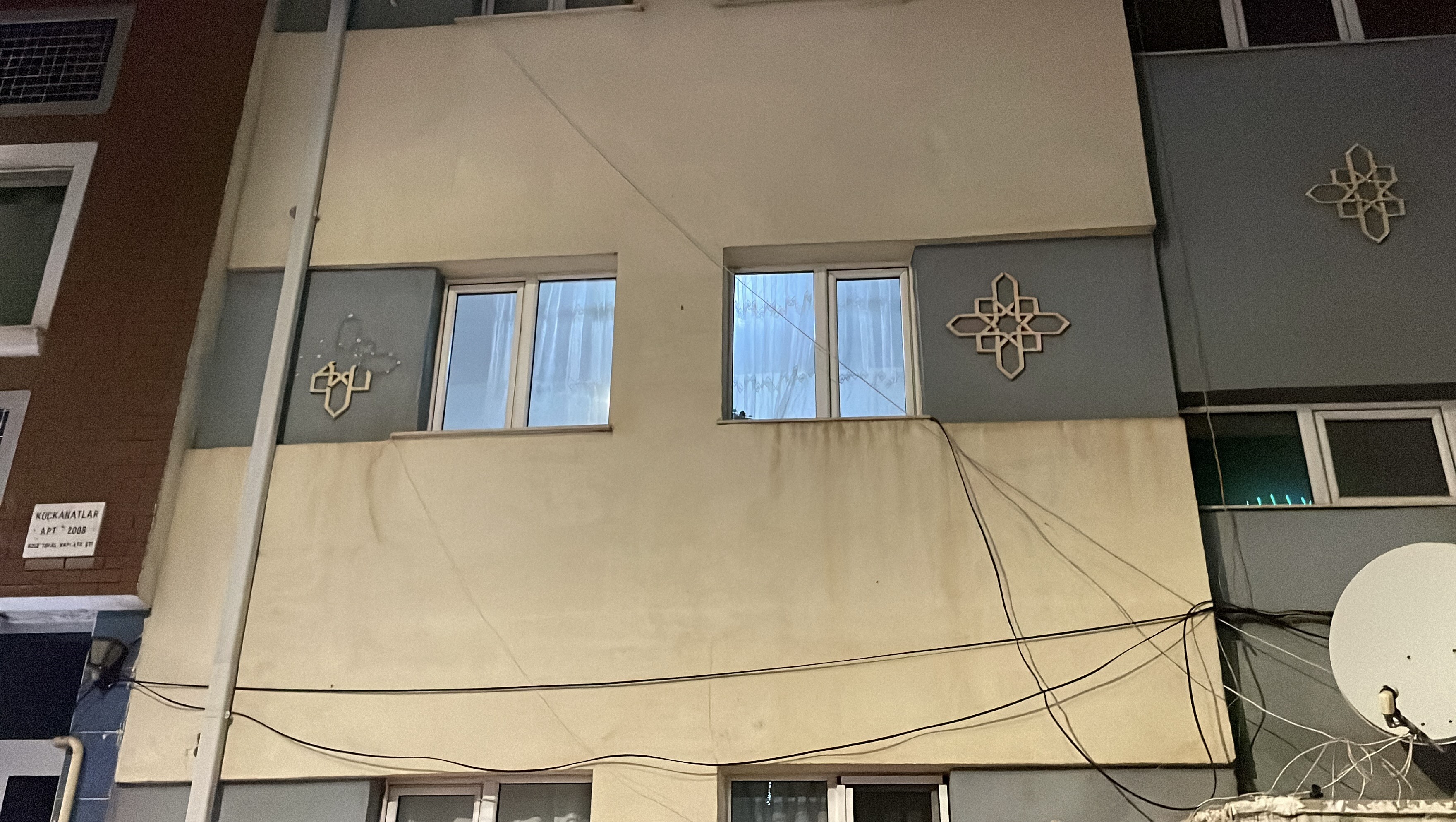 Evde Kanlı Gece! Ağabeyini Göğsünden Bıçaklayarak Öldürdü (5)