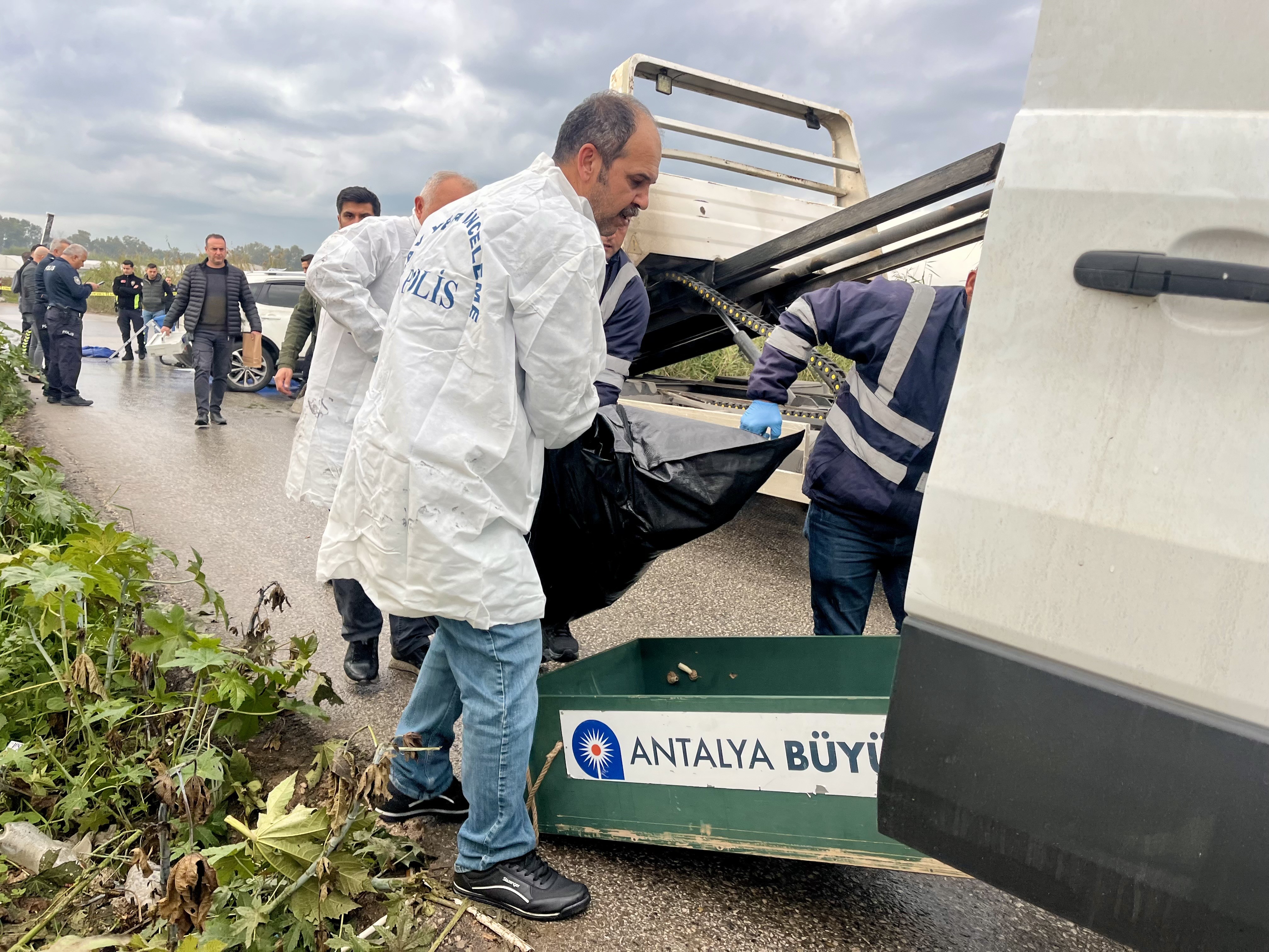 Gece Evden Çıktı, Sabaha Karşı Dere Içindeki Araçtan Ölü Çıktı (14)