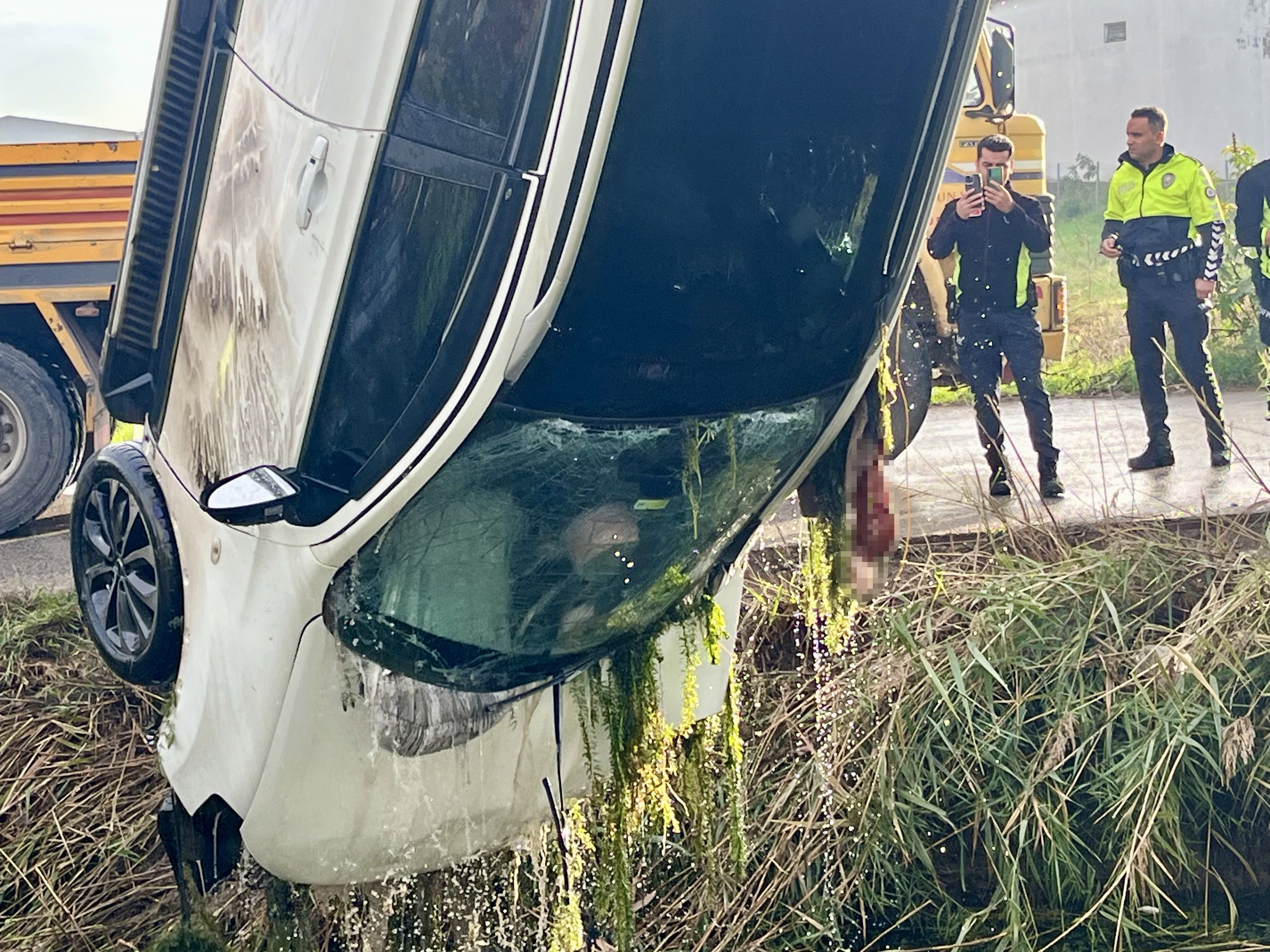 Gece Evden Çıktı, Sabaha Karşı Dere Içindeki Araçtan Ölü Çıktı (15)