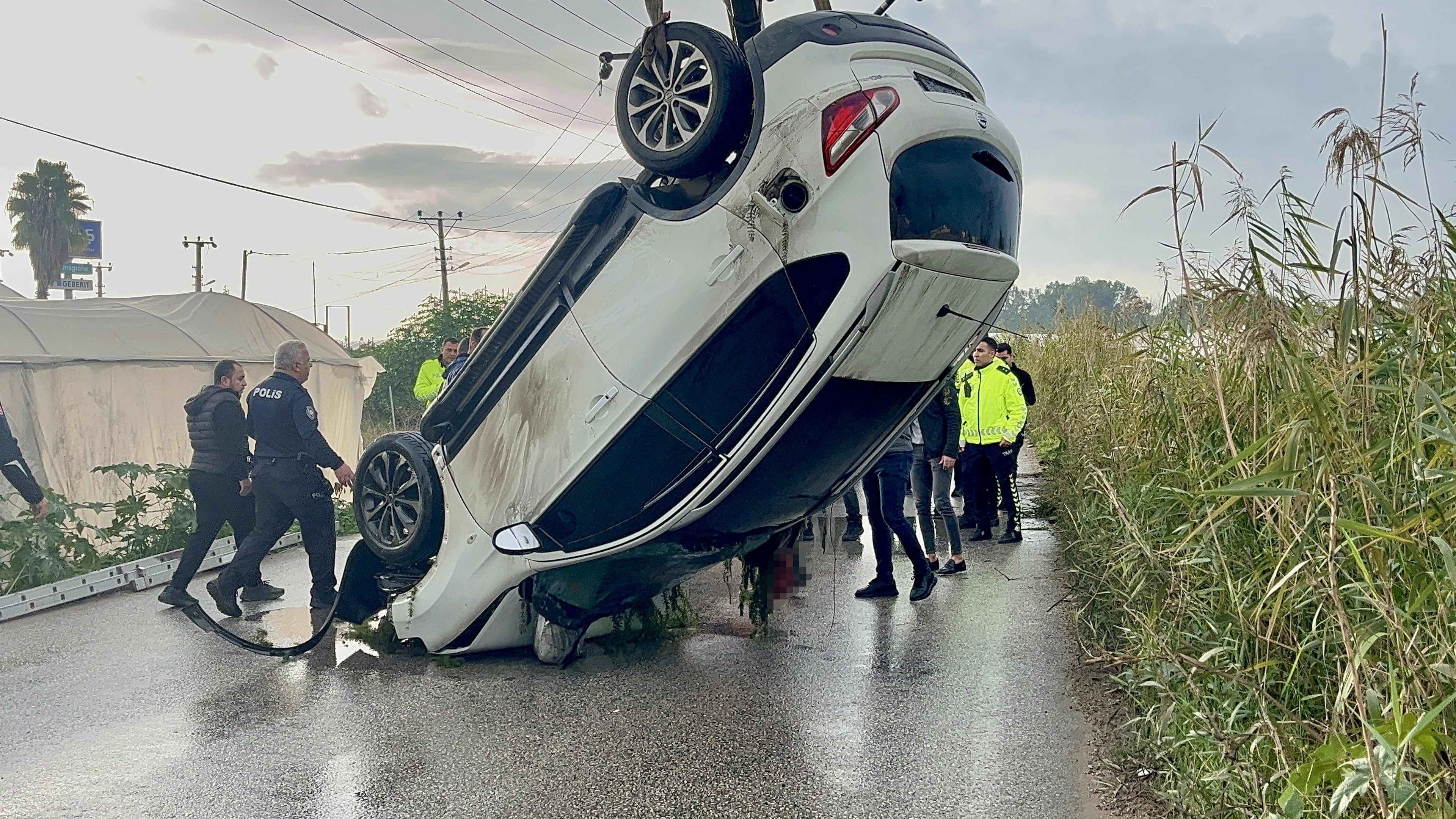 Gece Evden Çıktı, Sabaha Karşı Dere Içindeki Araçtan Ölü Çıktı (7)