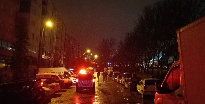 Gece Saatlerinde Şüpheli Ölüm! Köprü Altında Erkek Cesedi Bulundu (4)