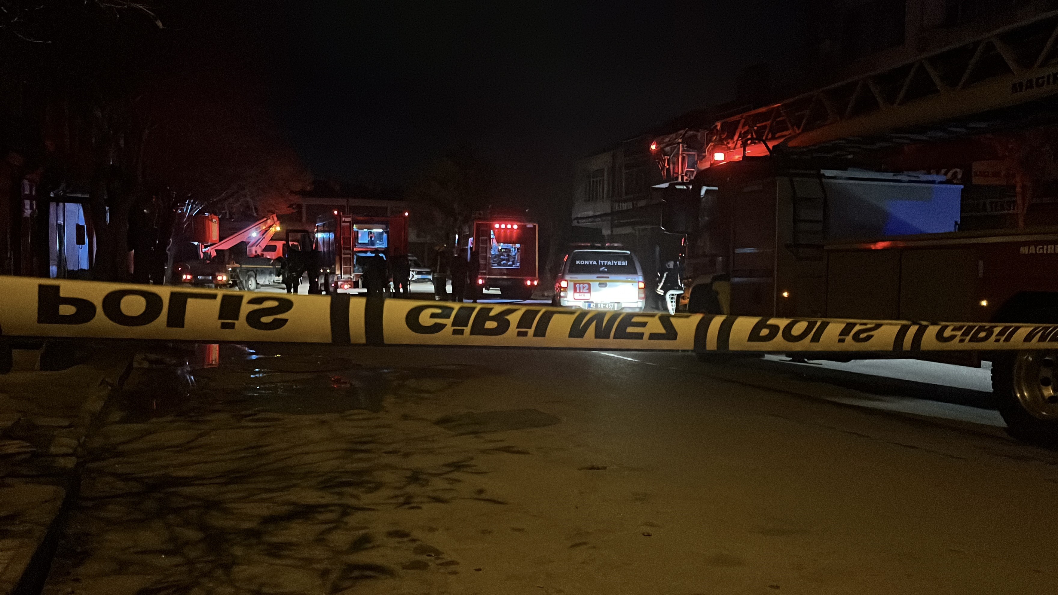 Gece Yarısı Facia Tüp Patladı, Depoda Yaşayan Yaşlı Adam Hayatını Kaybetti (2)