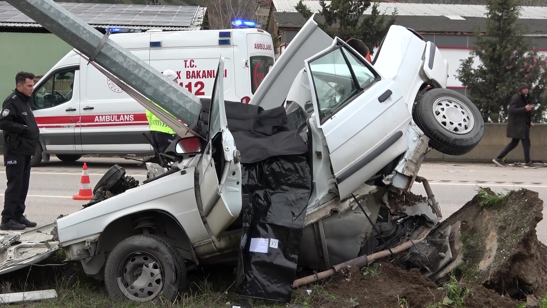 Genç Avukatın Yürek Yakan Ölümü! Duruşmaya Giderken Korkunç Kazada Can Verdi (8)