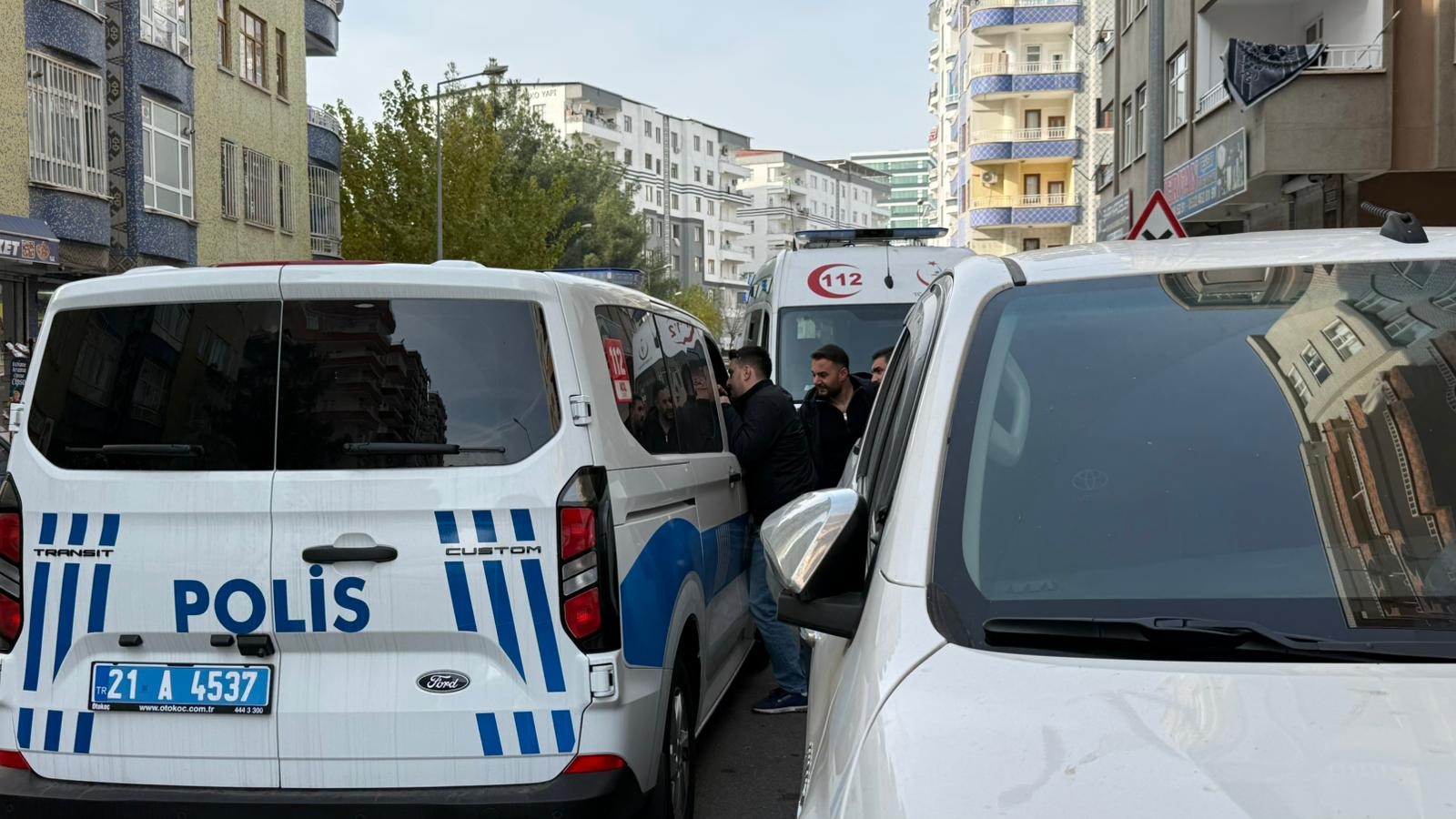 Gözü Dönmüş Anne Bebeğini Pencereden Attı 2 Aylık Bebek Hayatını Kaybetti (2)