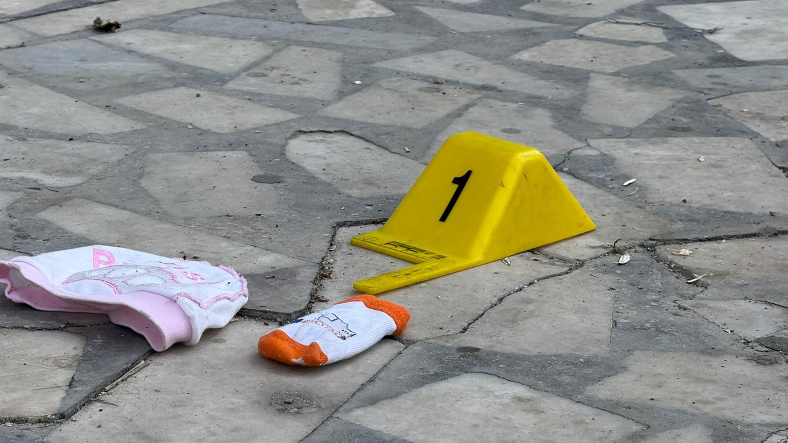 Gözü Dönmüş Anne Bebeğini Pencereden Attı 2 Aylık Bebek Hayatını Kaybetti (7)