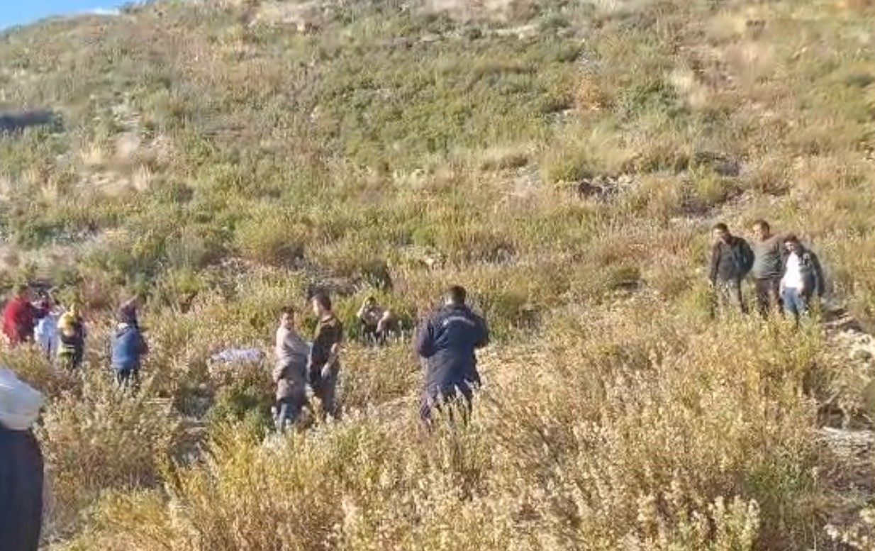 Her Sey Bir Anda Oldu Agabeyi Ile Mantar Toplarken Aniden Yere Yigildi 01