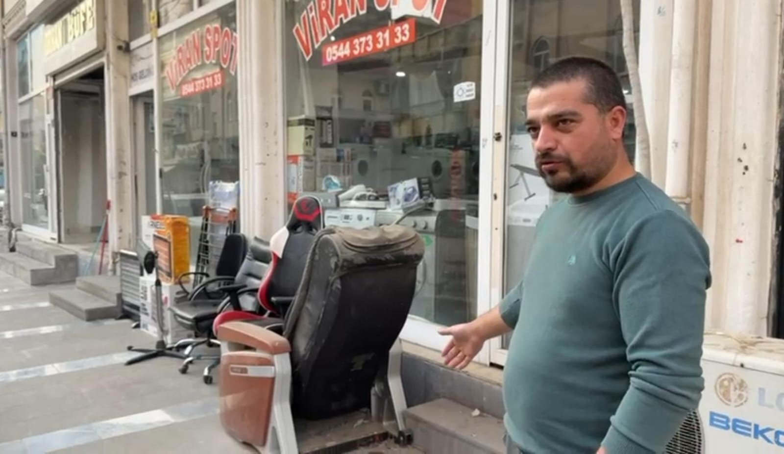 Hırsızlardan Pes Dedirten Rahatlık Koşu Bandını Saniyeler Içinde Çaldılar! (3)