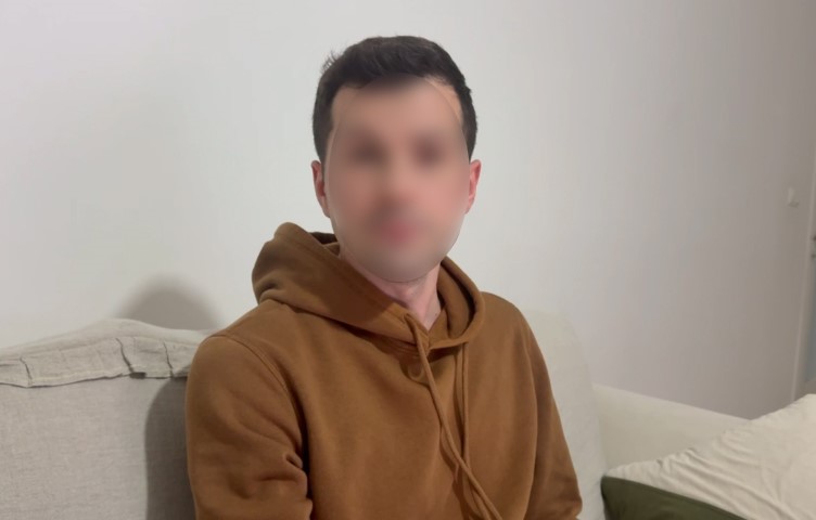 “İşine Gelince Engelli Oluyorsun” Diyerek Saldırdılar Korkunç Saldırıda Engelli Gencin 200 Bin Liralık Cihazı Kırıldı (8)