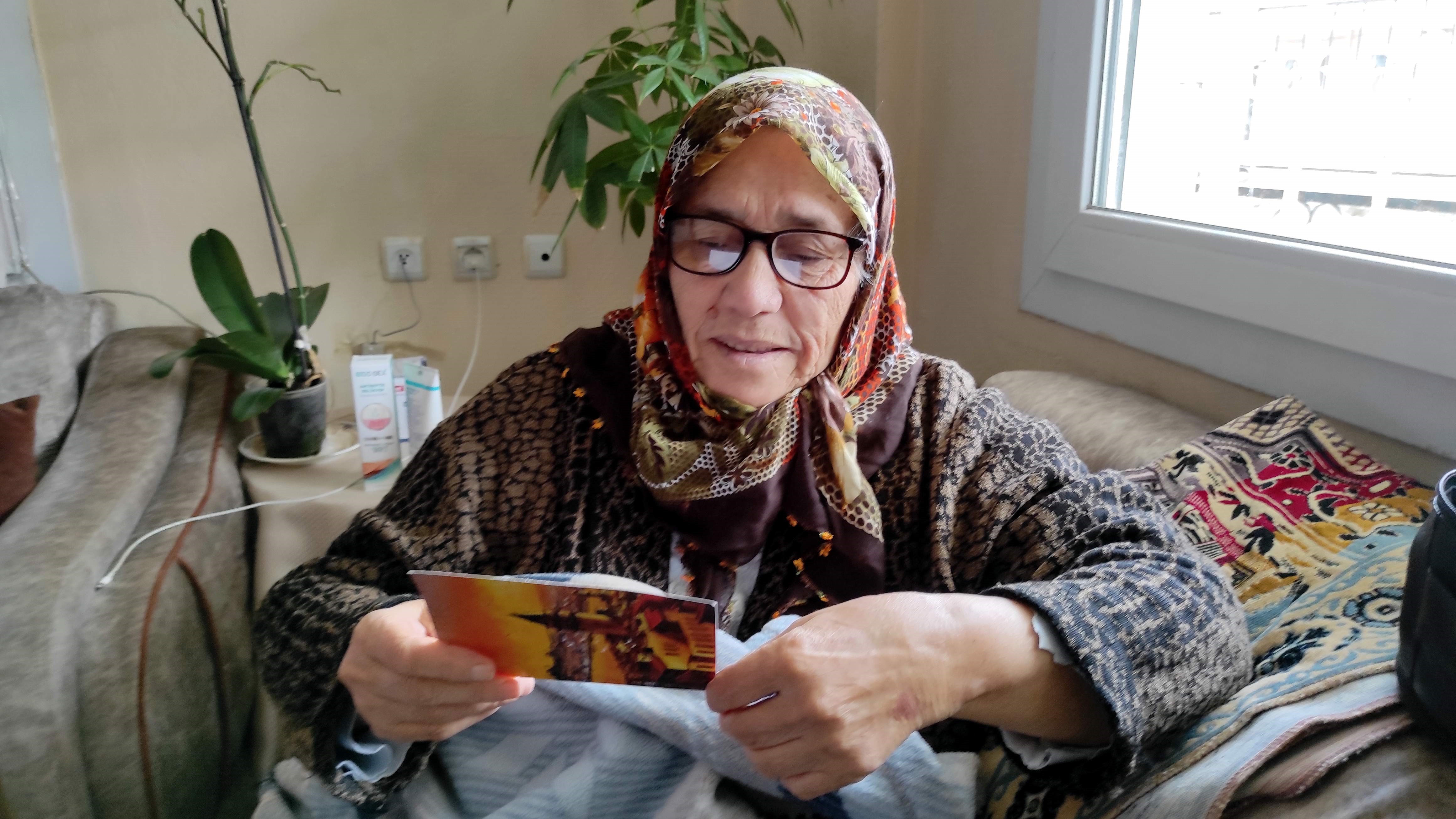 Istanbuldan Turgutluya Uzanan Vefa Ogrencilerin Kartlari Gozleri Doldurdu (2)